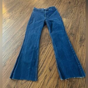 Zara Straight Leg Jeans | Size 6 | Excellent Condition | Smoke-Free